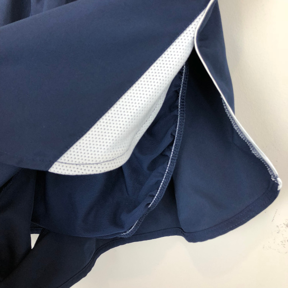 Nike | Running Dri-Fit Active Shorts Striped (L) - Picture 4 of 5